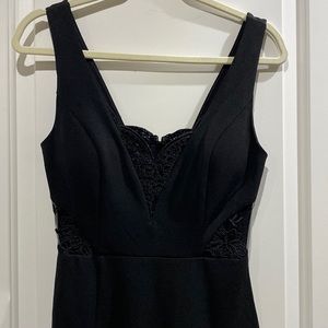 Entry size s lace panel fishtail dress